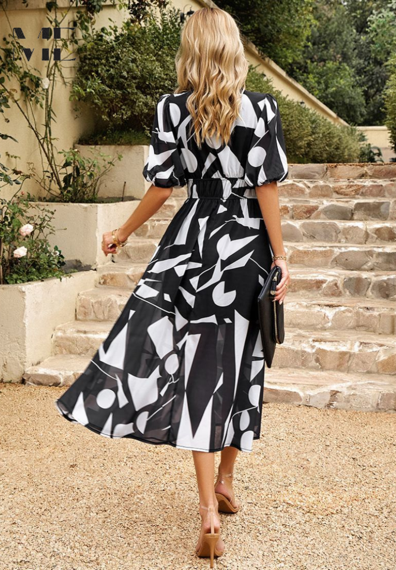 Wendy | Romantic Floral Print Relaxed Dress