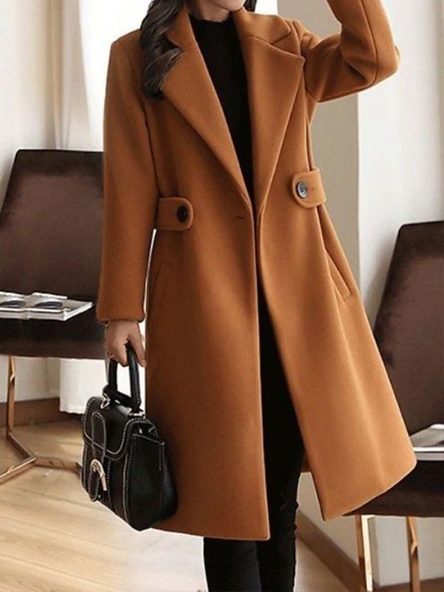 Ada | Long Wool Coat with Notch Lapel and Oversized Buttons