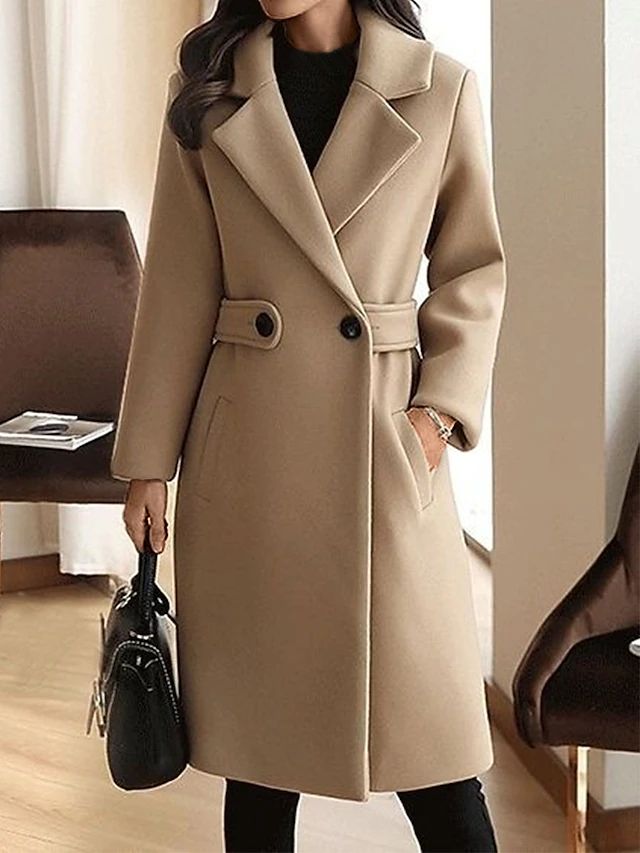 Ada | Long Wool Coat with Notch Lapel and Oversized Buttons