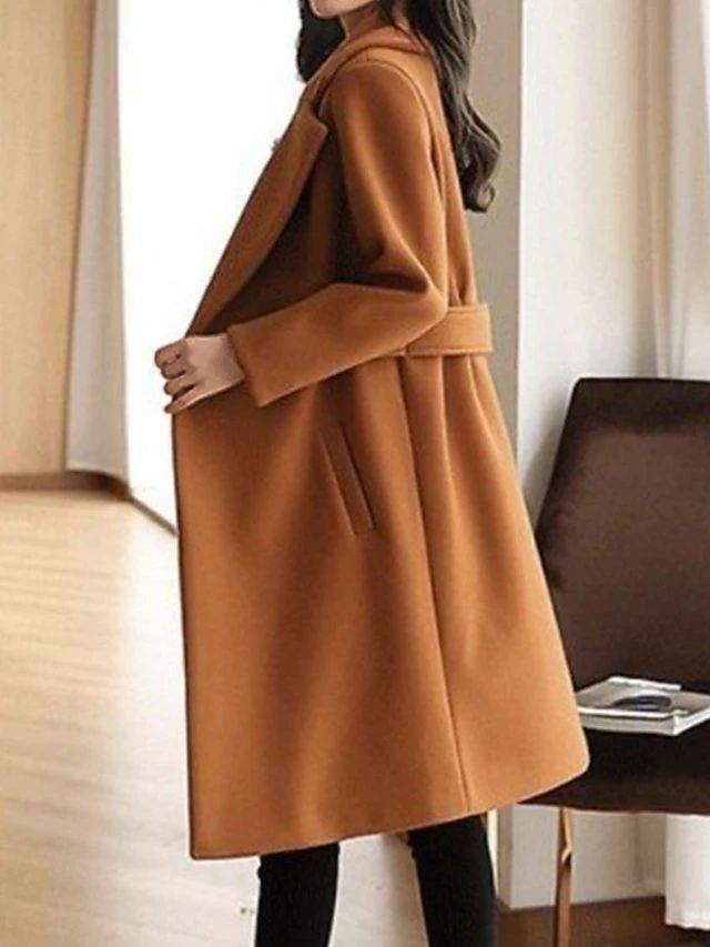 Ada | Long Wool Coat with Notch Lapel and Oversized Buttons