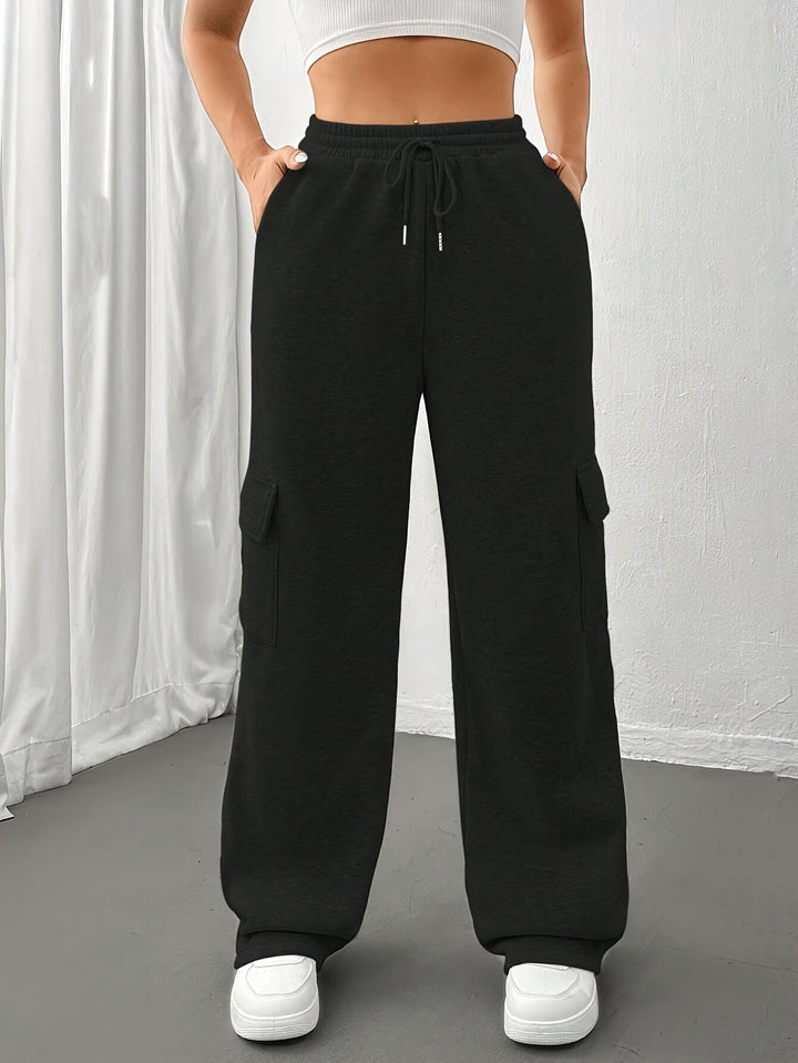 Fallon | Relaxed Straight-Leg Cargo Sweatpants