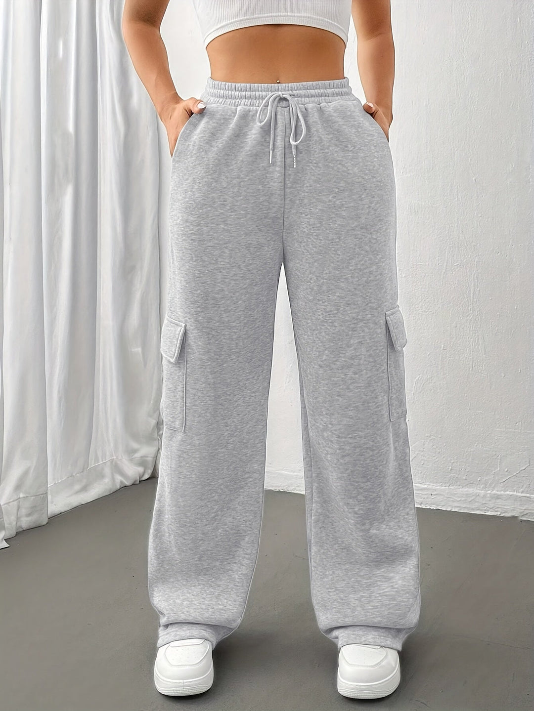 Fallon | Relaxed Straight-Leg Cargo Sweatpants