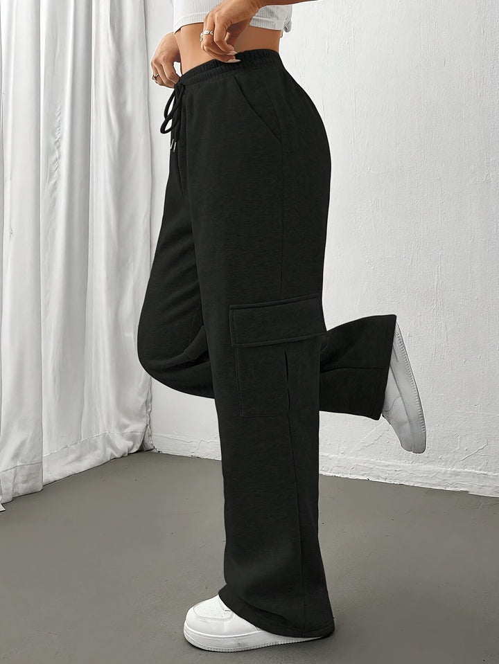Fallon | Relaxed Straight-Leg Cargo Sweatpants