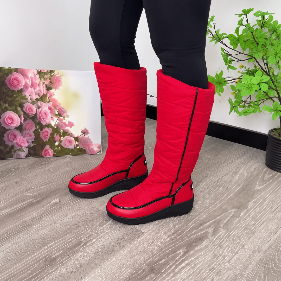 Emmy | Quilted Knee-High Winter Boots with Lug Sole