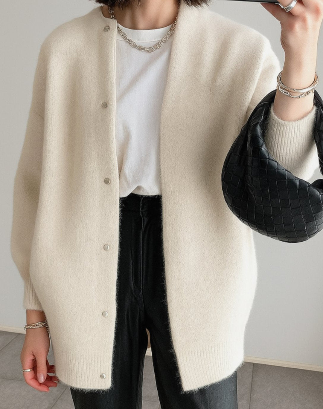 Penny | Relaxed Crew-Neck Button-Front Cardigan with Pockets