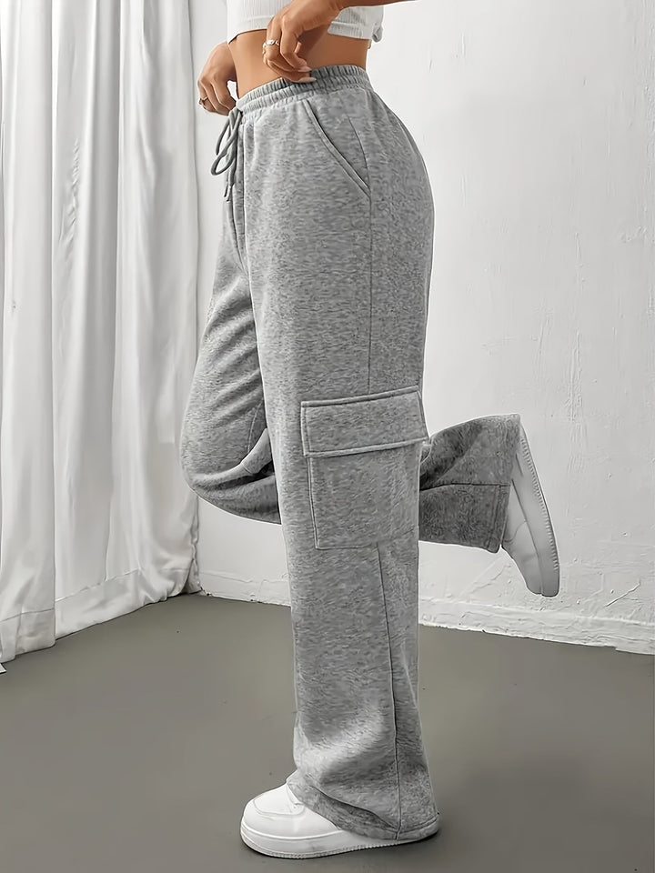 Birdie | Light Gray Wide-Leg Cargo Sweatpants with Drawstring